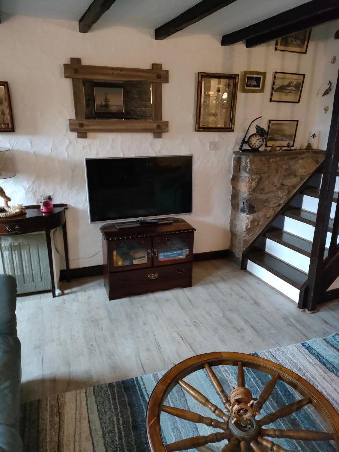 Fishermen'S Cottage With Log Burner, 2 Bathrooms & Sea Views From Garden Terraces Мумблес Экстерьер фото